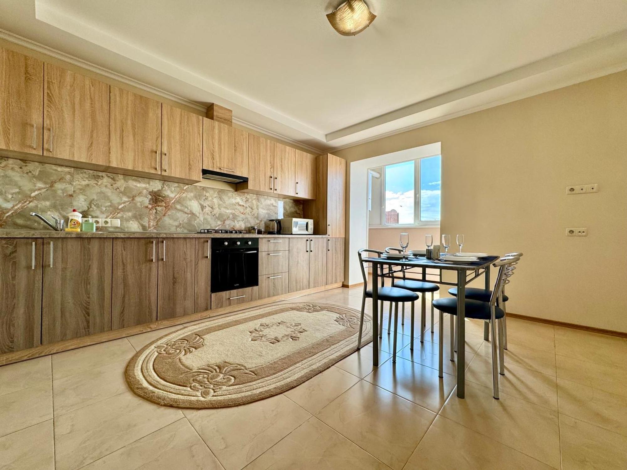 Apartpoltava Світлі Просторі Апартаменти 80М2 , 2-Окремі Кімнати, Новобудова Центр Чек Банківський Exteriör bild