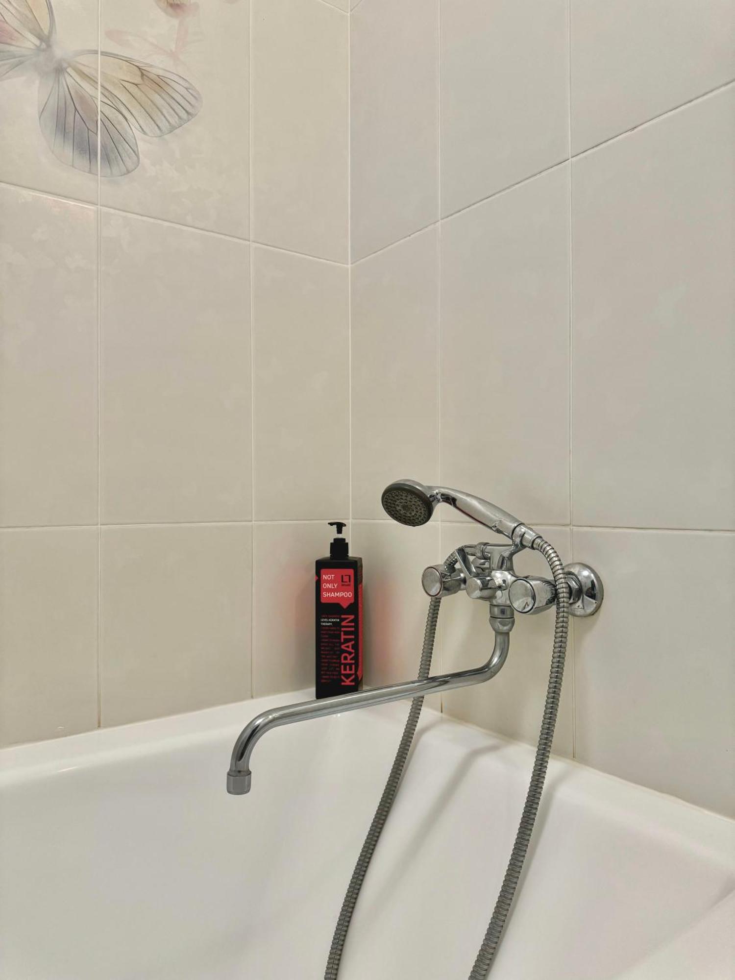 Apartpoltava Світлі Просторі Апартаменти 80М2 , 2-Окремі Кімнати, Новобудова Центр Чек Банківський Exteriör bild
