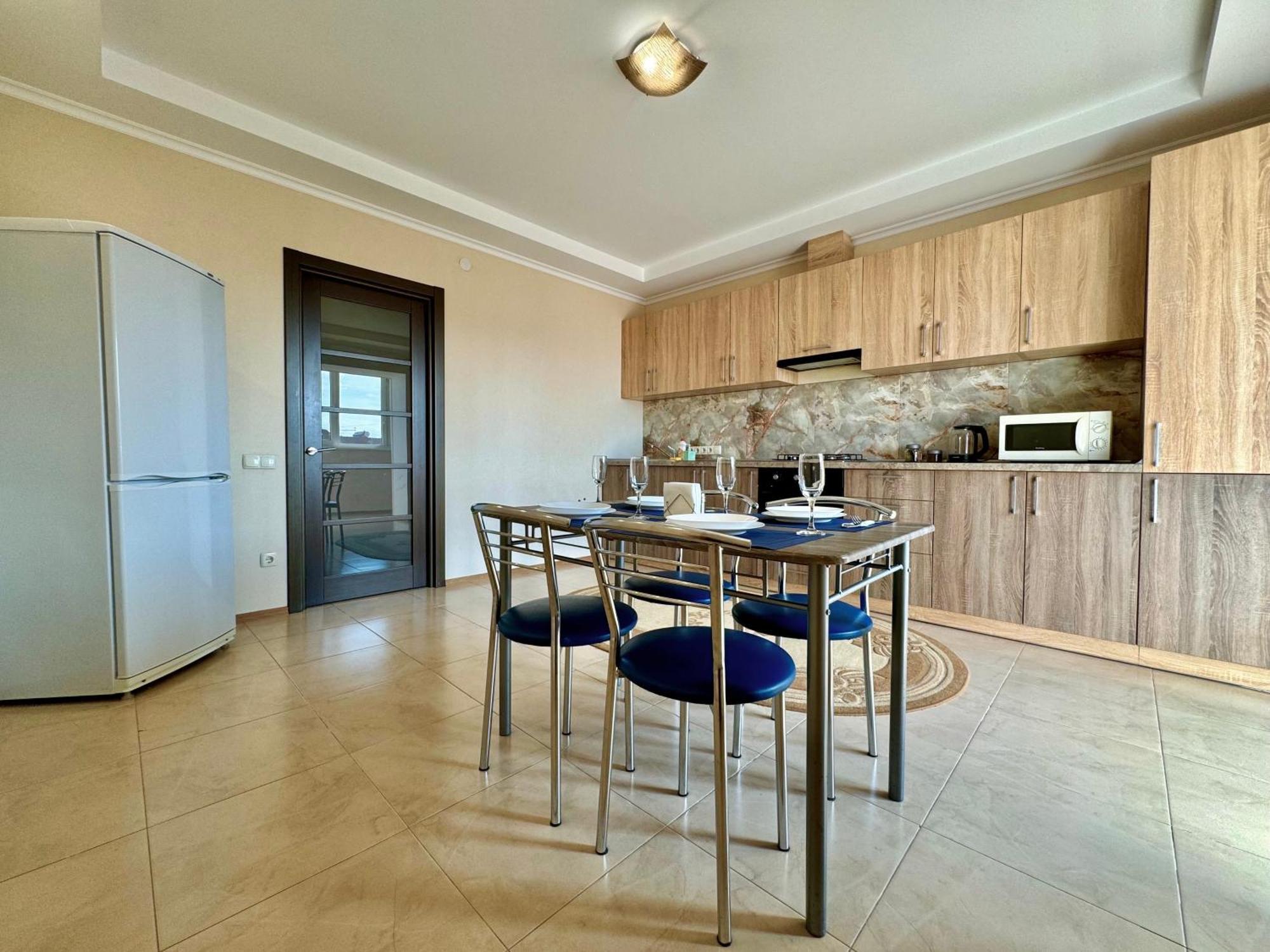 Apartpoltava Світлі Просторі Апартаменти 80М2 , 2-Окремі Кімнати, Новобудова Центр Чек Банківський Exteriör bild